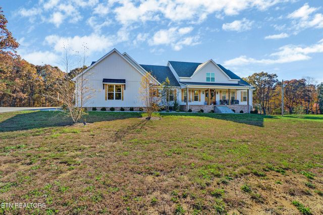 422 Peach Lane, Jamestown, TN 38556