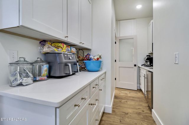 422 Peach Lane, Jamestown, TN 38556