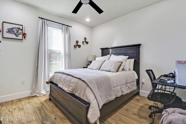 422 Peach Lane, Jamestown, TN 38556