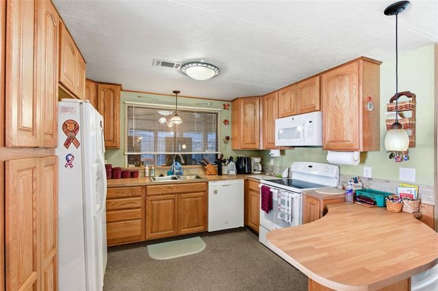 2101 KONA DR, Holiday, FL 34691