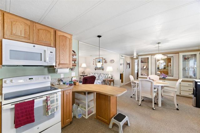 2101 KONA DR, Holiday, FL 34691