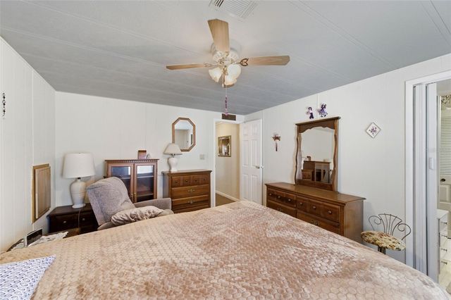 2101 KONA DR, Holiday, FL 34691