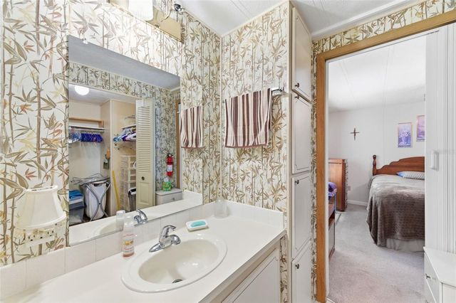 2101 KONA DR, Holiday, FL 34691