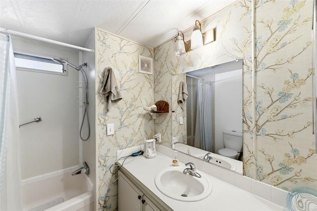 2101 KONA DR, Holiday, FL 34691