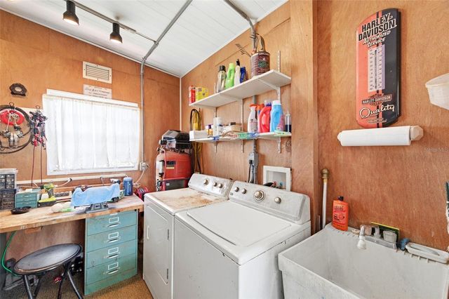 2101 KONA DR, Holiday, FL 34691