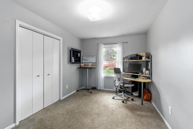 7887 Park Lane Avenue, Georgetown Twp, MI 49428