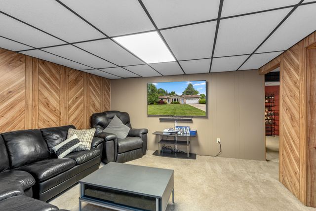 7887 Park Lane Avenue, Georgetown Twp, MI 49428