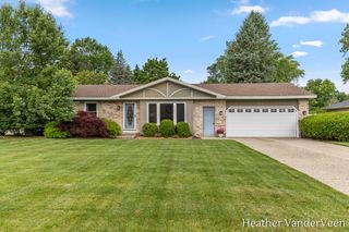 7887 Park Lane Avenue, Georgetown Twp, MI 49428
