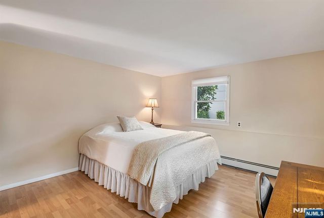 54 Willow Way, Wanaque, NJ 07465