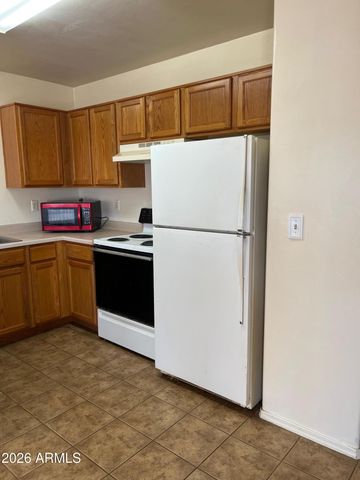 7980 E Lakeshore Drive, Prescott Valley, AZ 86314