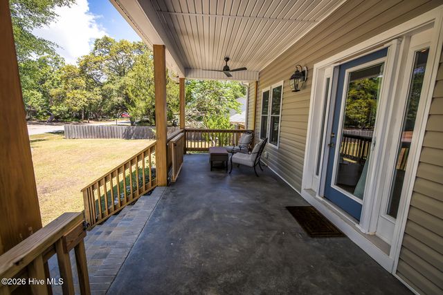 116 NW 8th Street, Oak Island, NC 28465