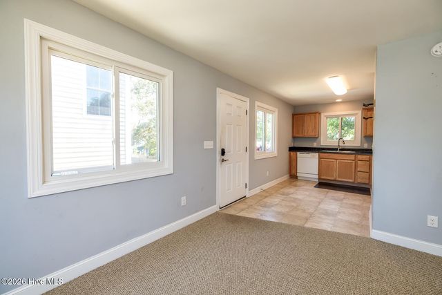 116 NW 8th Street, Oak Island, NC 28465