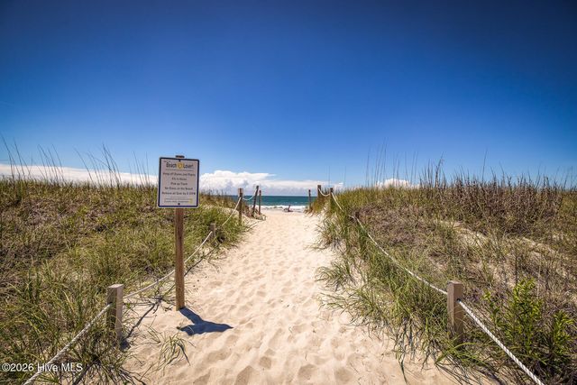 116 NW 8th Street, Oak Island, NC 28465