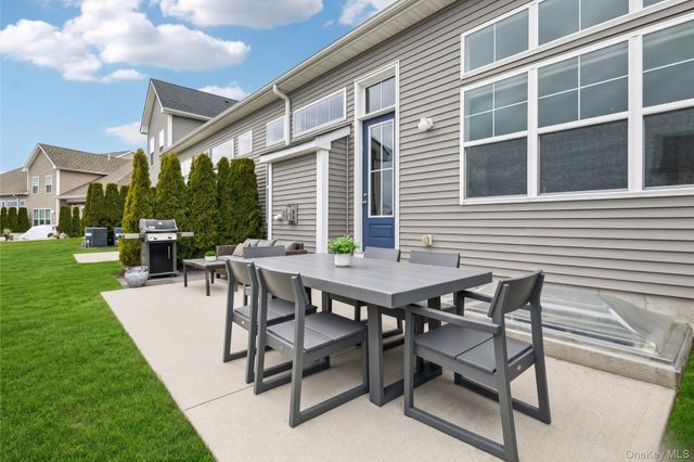 86 Wavell Avenue, Yaphank, NY 11980