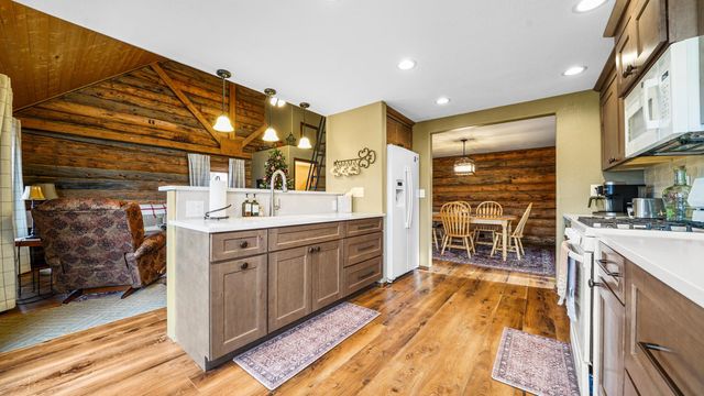 41 County Road 9, Meeker, CO 81641