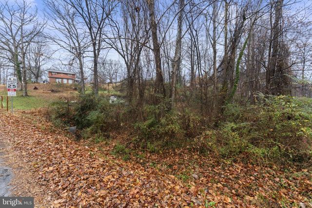 19017 BARNETTE CIR, Triangle, VA 22172