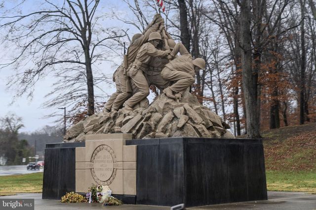 19017 BARNETTE CIR, Triangle, VA 22172