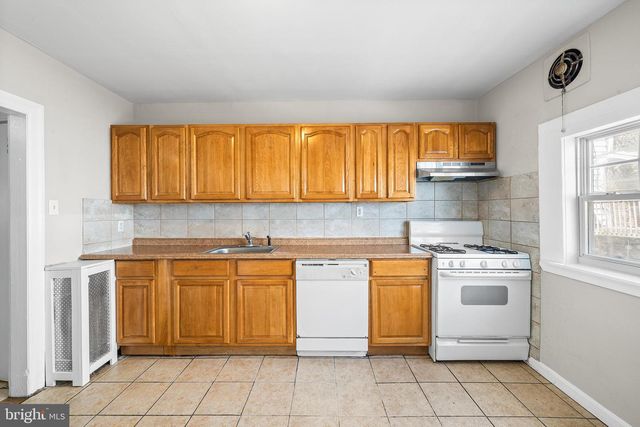 309 SANFORD RD, Upper Darby, PA 19082