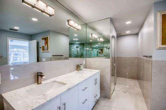 208 Legendary Circle, Palm Beach Gardens, FL 33418