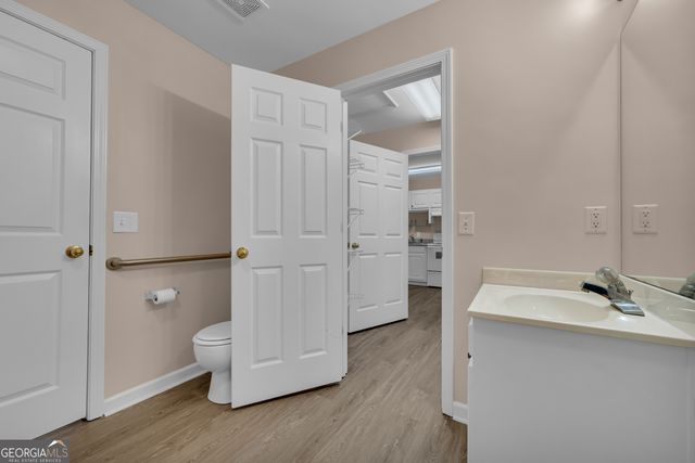 683 Grant Street APT I, Clarkesville, GA 30523