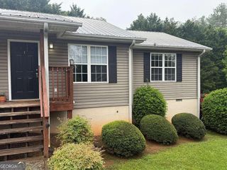 683 Grant Street APT I, Clarkesville, GA 30523