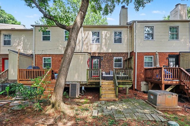 6369 New Market Way, Raleigh, NC 27615