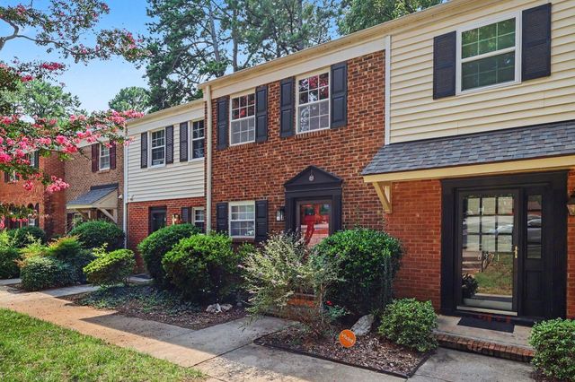 6369 New Market Way, Raleigh, NC 27615