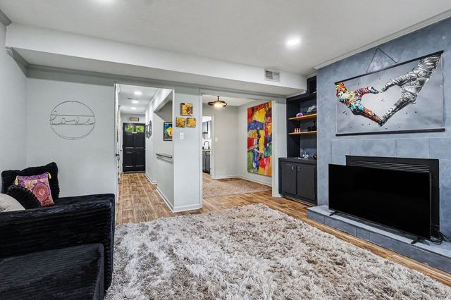 6369 New Market Way, Raleigh, NC 27615