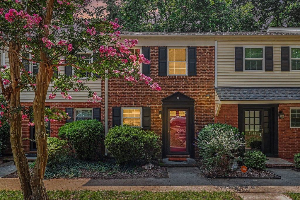 6369 New Market Way, Raleigh, NC 27615