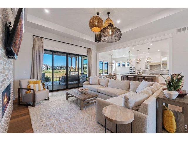 2774 Heron Lakes Pkwy, Berthoud, CO 80513
