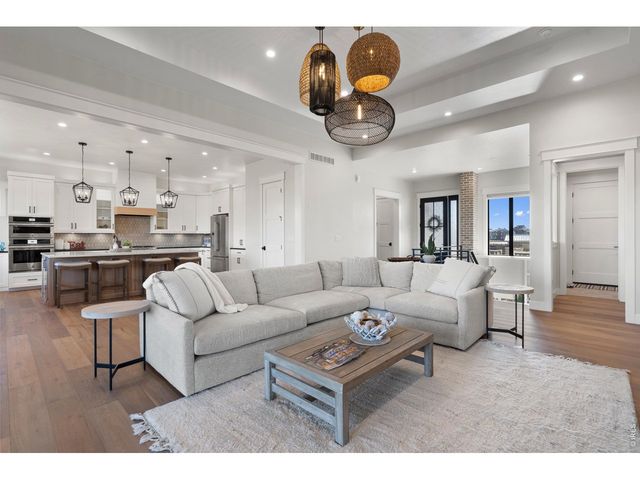 2774 Heron Lakes Pkwy, Berthoud, CO 80513