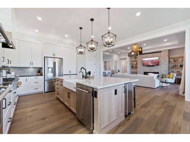 2774 Heron Lakes Pkwy, Berthoud, CO 80513