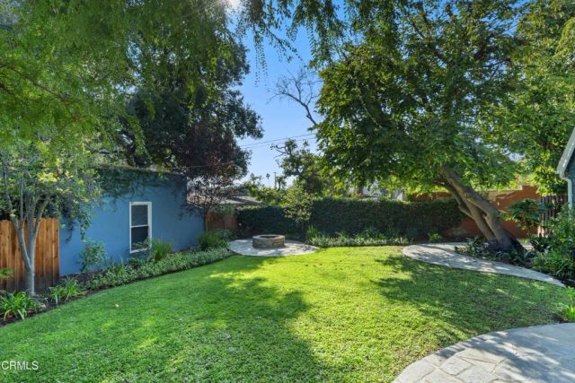 1203 N Chester Avenue, Pasadena, CA 91104
