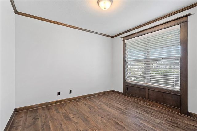 16657 S Chalet Drive, Olathe, KS 66062