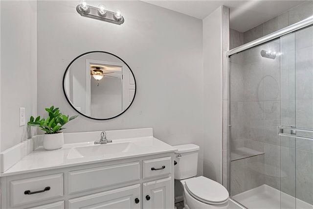 16657 S Chalet Drive, Olathe, KS 66062