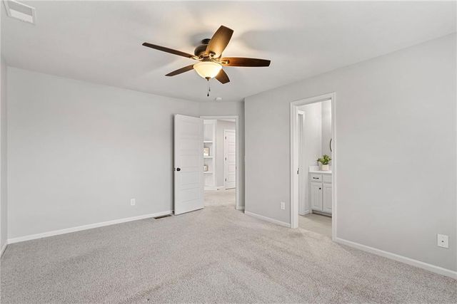 16657 S Chalet Drive, Olathe, KS 66062