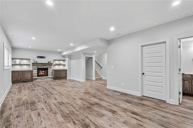 16657 S Chalet Drive, Olathe, KS 66062