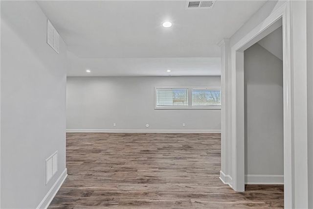 16657 S Chalet Drive, Olathe, KS 66062