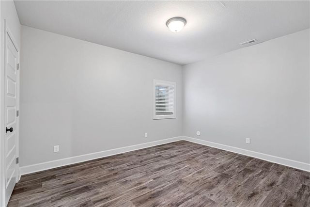 16657 S Chalet Drive, Olathe, KS 66062