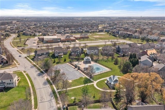 16657 S Chalet Drive, Olathe, KS 66062