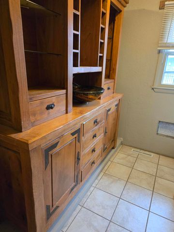 19304 Hillcrest Lane, Cassville, MO 65625