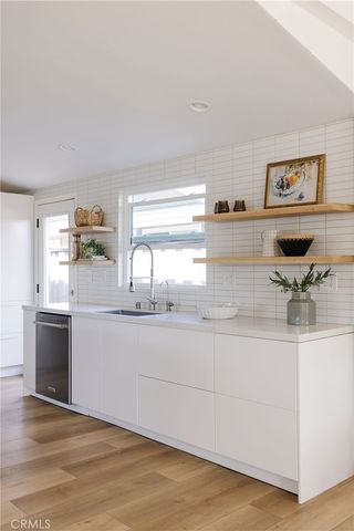 2566 Oxford, Costa Mesa, CA 92626