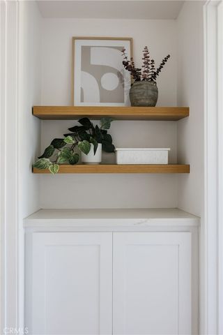 2566 Oxford, Costa Mesa, CA 92626