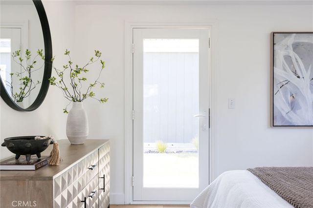 2566 Oxford, Costa Mesa, CA 92626