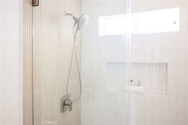 2566 Oxford, Costa Mesa, CA 92626