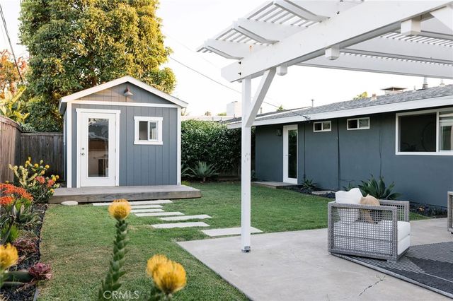 2566 Oxford, Costa Mesa, CA 92626