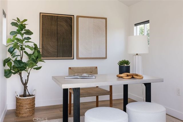 2566 Oxford, Costa Mesa, CA 92626