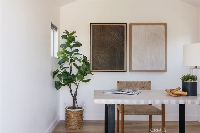 2566 Oxford, Costa Mesa, CA 92626