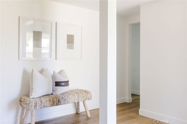 2566 Oxford, Costa Mesa, CA 92626