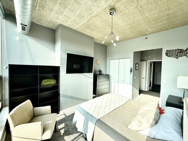 125 E 13th Street 909, Chicago, IL 60605